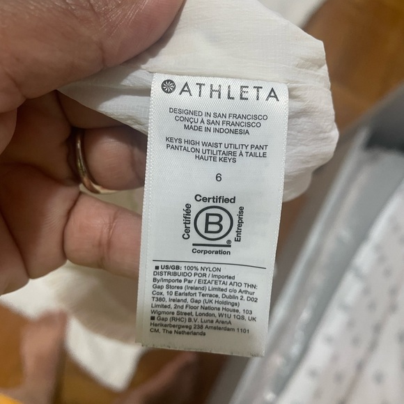 KEYS Athleta White Utility Pants - Picture 3 of 13
